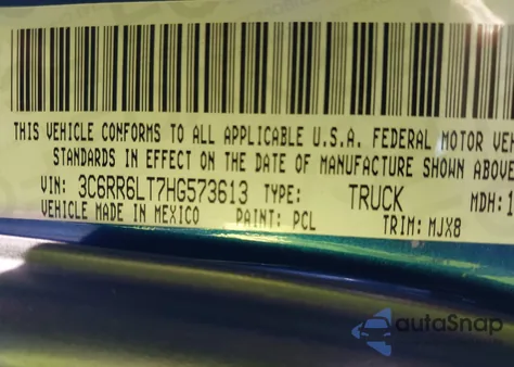 2017 Ram 1500 Lone Star 4X2 5'7 Box z USA, uszkodzony, nr VIN 3C6RR6LT7HG573613